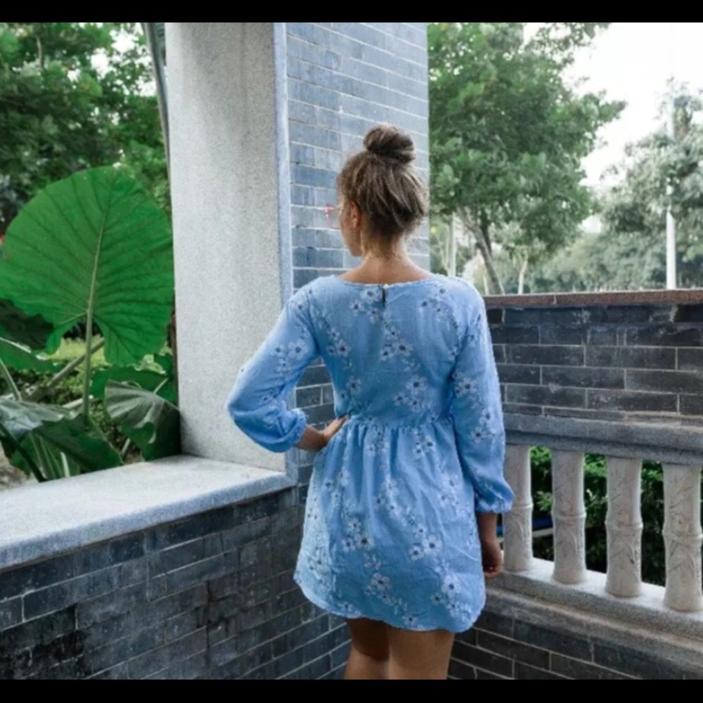 Blue blouse - Picture 5 of 6